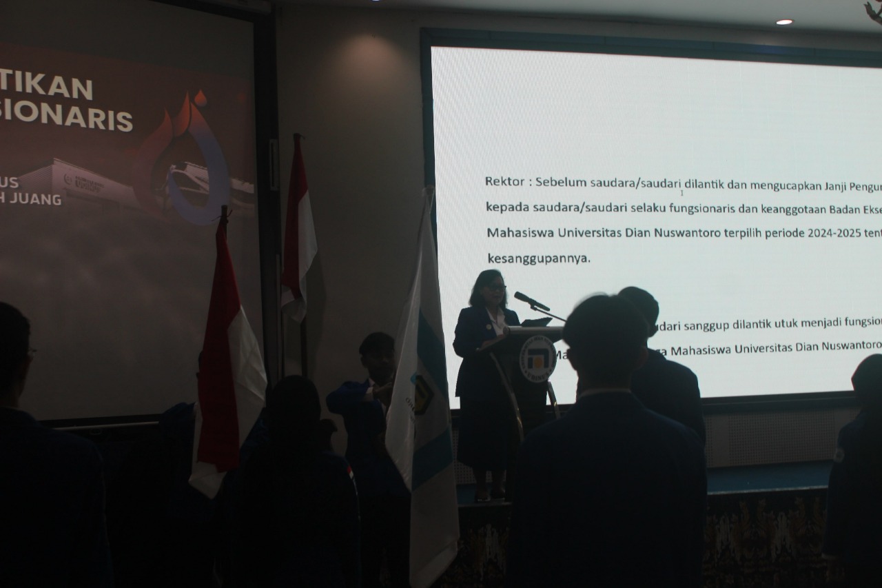 Pembacaan Naskah Pelantikan 